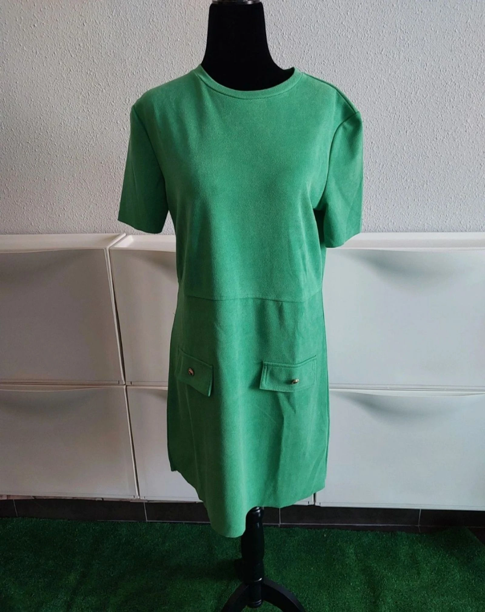🌸bonito vestido verde de zara talla 36🌸